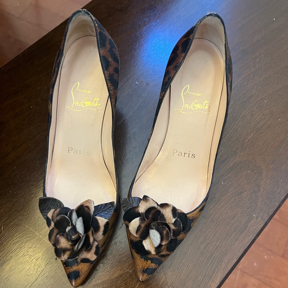 Christian Louboutin kitten heel